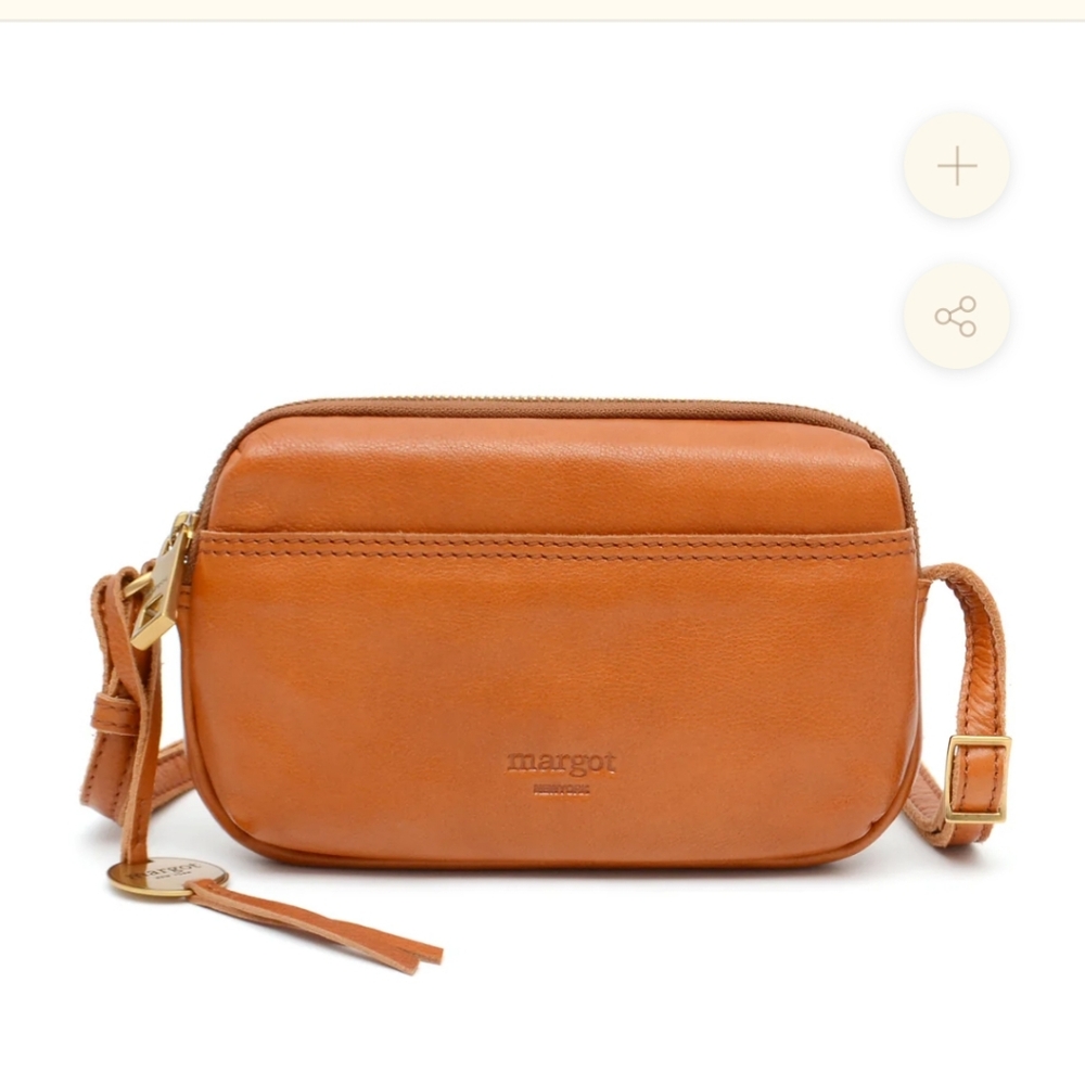 Margot Olive Leather Wristlet